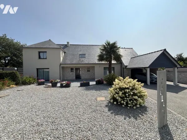 Maison 7 pièces 228 m²