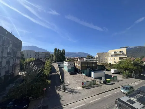 Appartement 4 pièces 86 m²