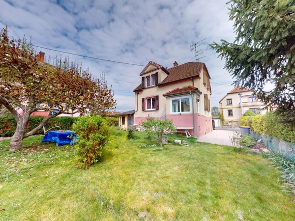 Maison 100m2 avec sous-sol aménagé jardin et garage - Quartier résidentiel calme à Lutterbach