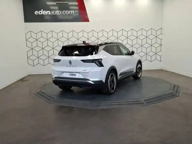 Renault Scenic e-tech electrique 220 ch grande autonomie — photo 5