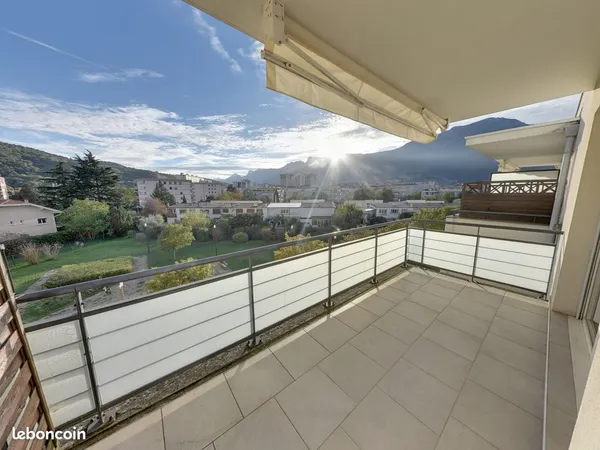 Appartement 4 pièces 79 m²