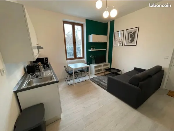Charmant studio meublé avec cave