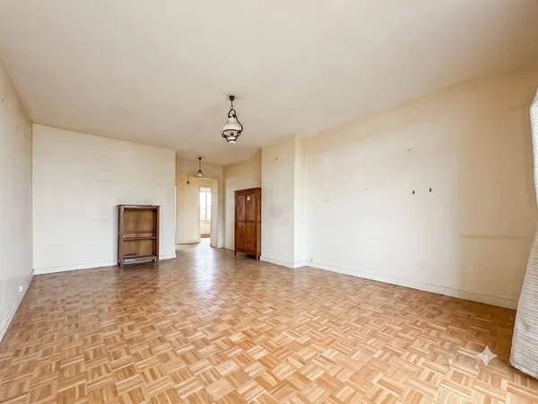 Appartement 4 pièces 84 m²
