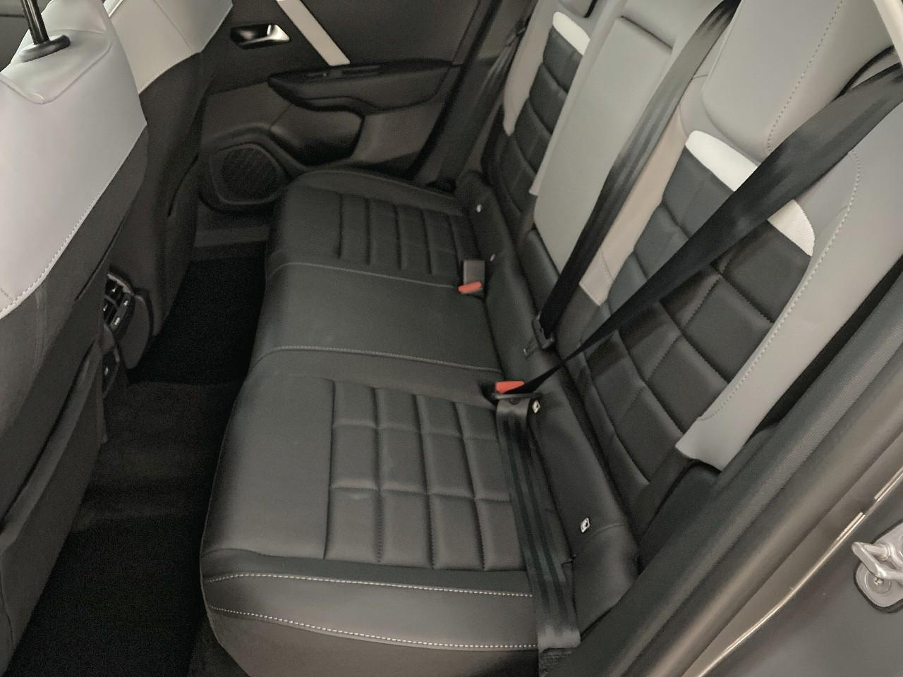 Citroën C4 hybride 145 ch e-dcs6 max — photo 10