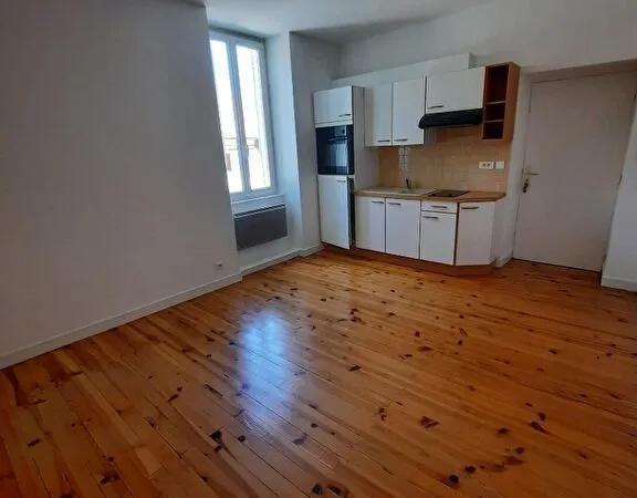 APPARTEMENT OYONNAX - 1 pièce - 33.21 m²