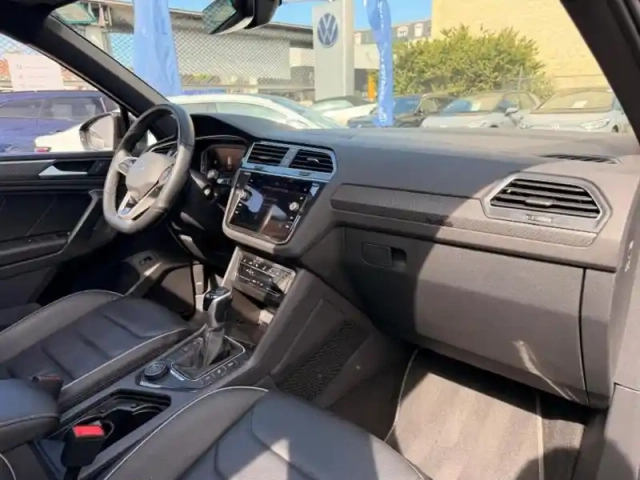 Volkswagen Tiguan 2.0 tdi 200ch r-line exclusive 4motion dsg7 — photo 21