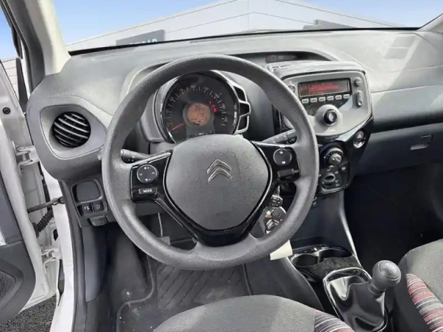 Citroën C1 vti 72 s&amp;s feel — photo 12