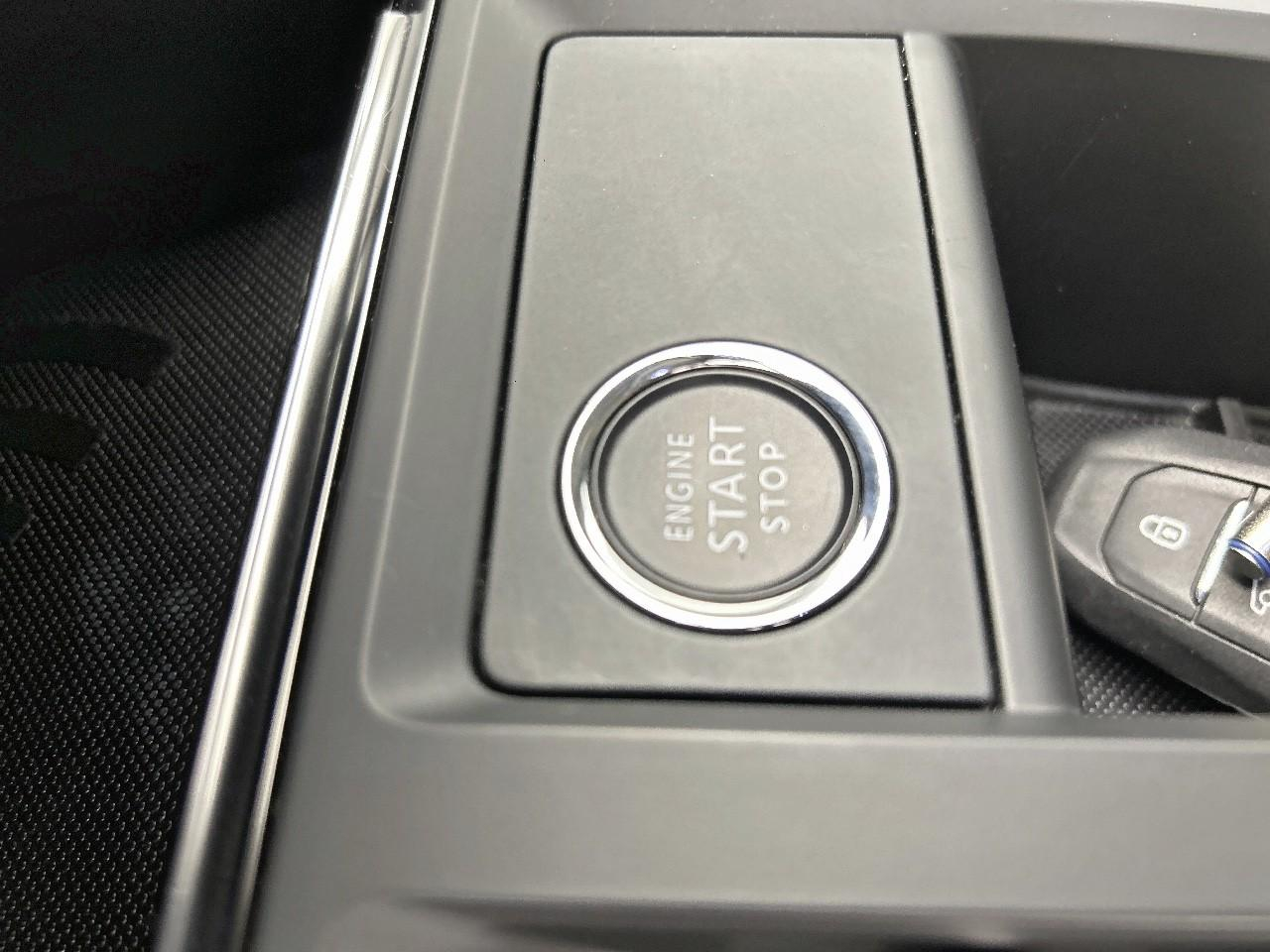 Citroën C5 Aircross hybride rechargeable 225 e-eat8 shine pack — photo 17