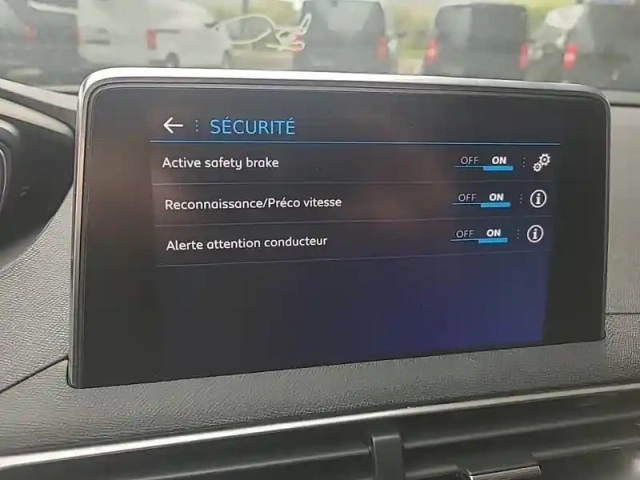 Peugeot 3008 bluehdi 130ch s&amp;s bvm6 — photo 62