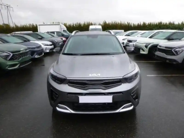 Kia Stonic 1.0 t-gdi 100ch gt line dct7 — photo 2
