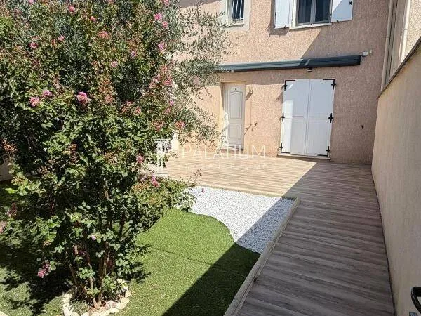Maison 100 m²