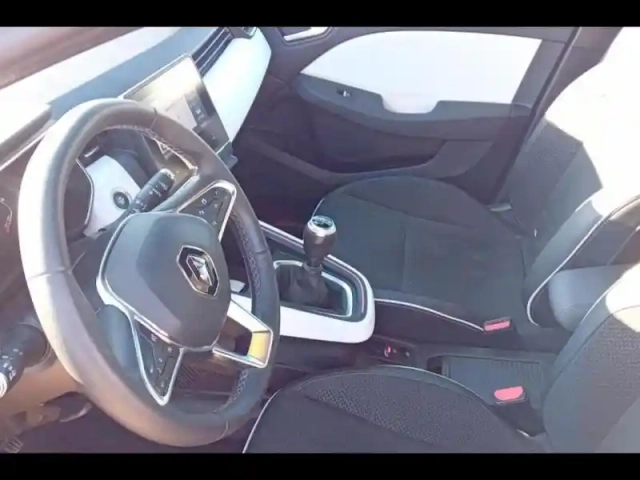 Renault Clio 1.0 tce 90ch intens -21n — photo 2