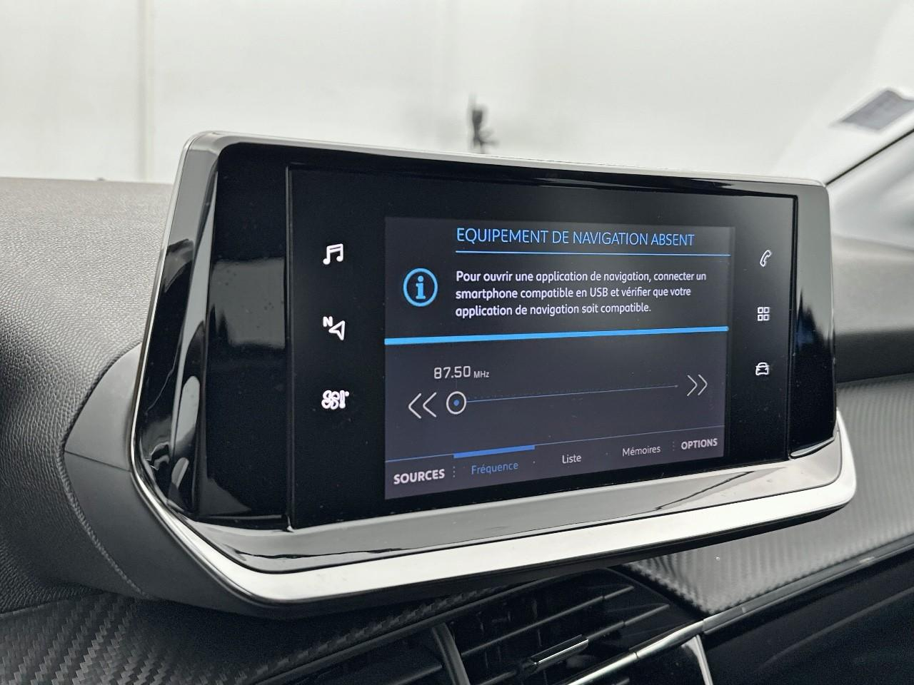 Peugeot 208 puretech 100 s&s bvm6 allure — photo 11