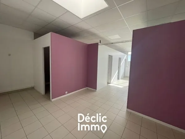Parking/Garage/Box 67 m²