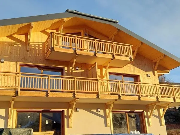 A vendre T2 duplex neuf à Samoëns- plein sud-2 terrasses -Parking couvert