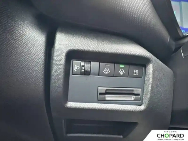 Citroën C5 Aircross hybride rechargeable 225 e-eat8 — photo 41