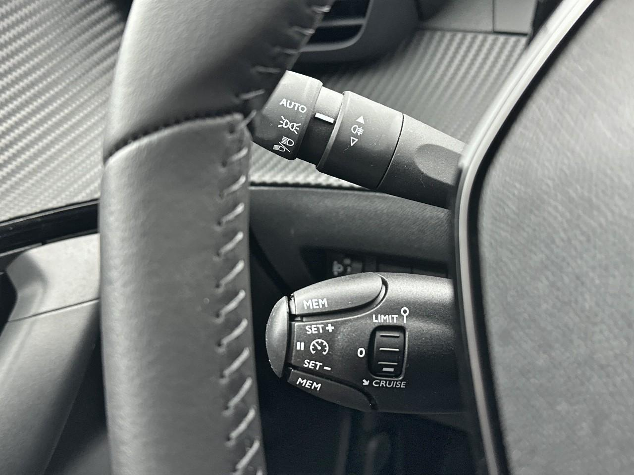 Peugeot 2008 100 s&s bvm6 style — photo 17