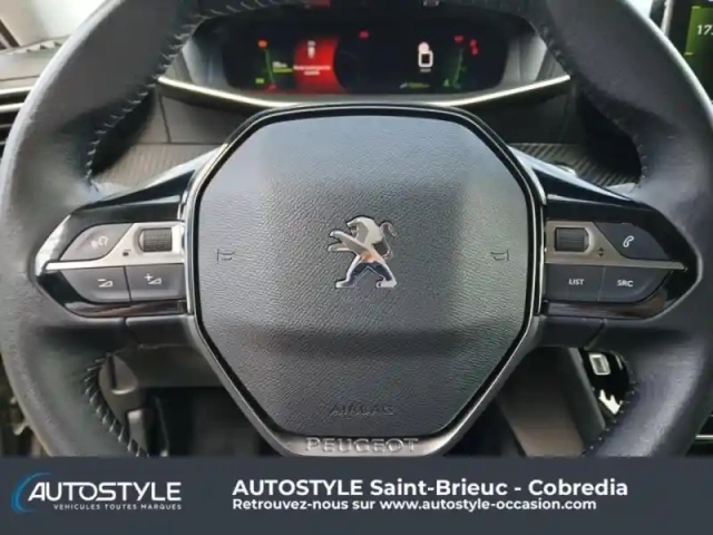 Peugeot 2008 1.5 bluehdi 100ch s&amp;s allure — photo 15