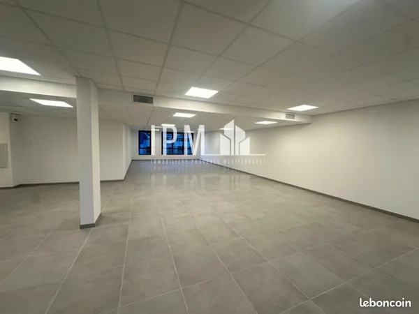 Bureaux 149 m² AUBAGNE