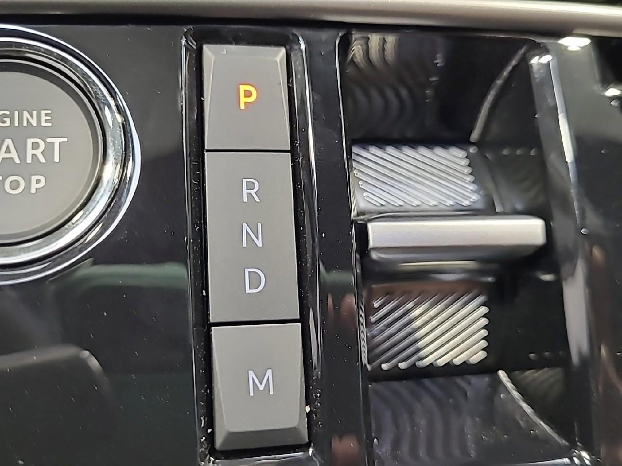 Peugeot 5008 hybrid 145 ch e-dcs6 allure — photo 20