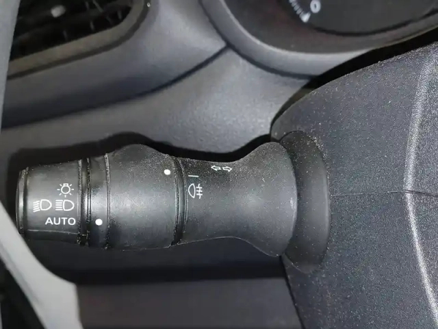 Renault Master fgn trac f3500 l2h2 blue dci 135 — photo 32