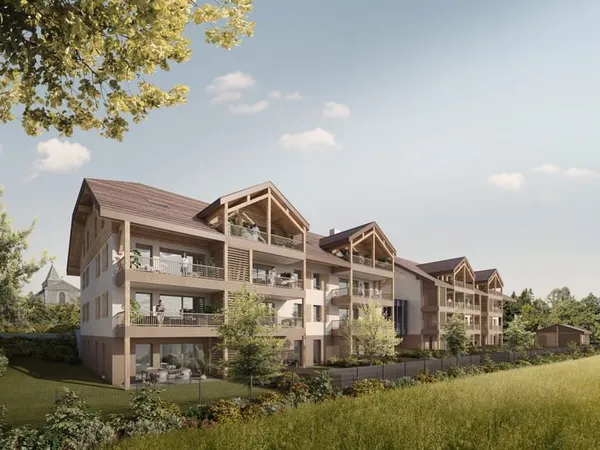 APPARTEMENT T4 — Sous les toits avec balcon