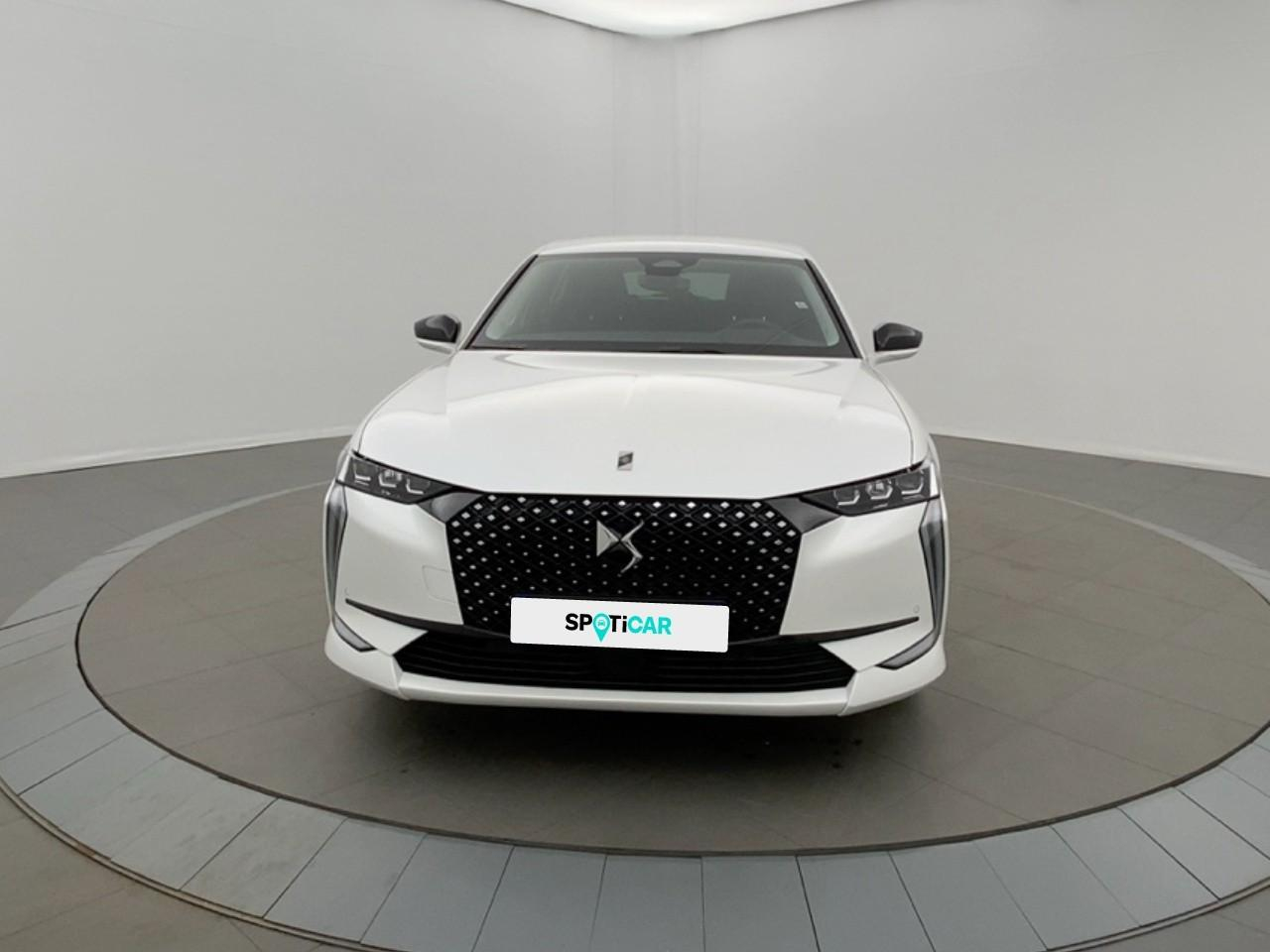 Ds Ds 4 bluehdi 130 eat8 etoile - alcantara — photo 2