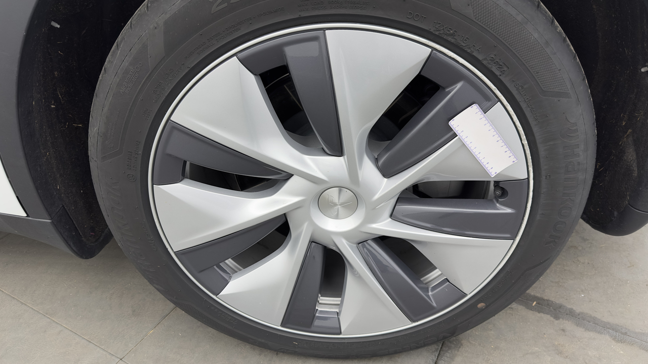 Tesla MODEL Y Grande Autonomie Dual Motor AWD — photo 35