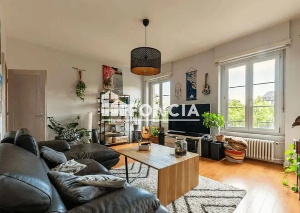 Appartement 4 pièces 95 m²