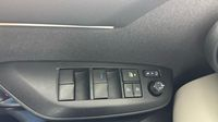 Toyota Yaris 116h Iconic 5p MY22 — photo 28