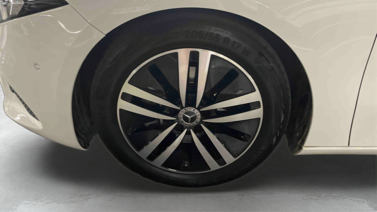 Mercedes Classe A 200 7G-DCT — photo 13