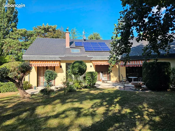 Maison 6 pièces 166 m²