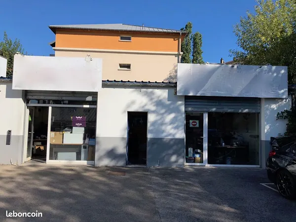 Local commercial 111 m² BESANCON