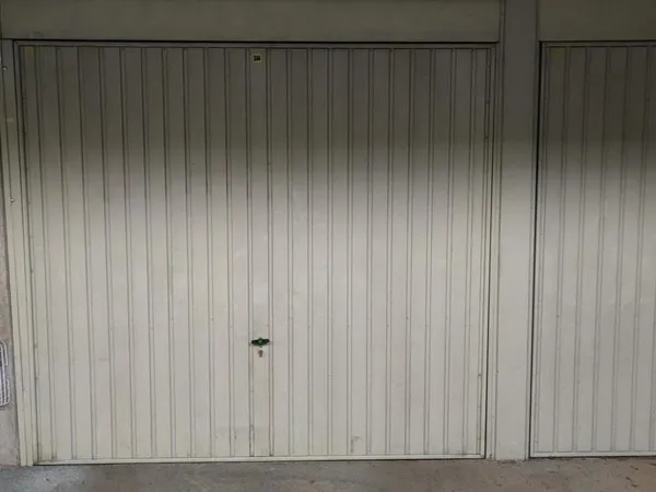 Garage/box 11 m² Pau