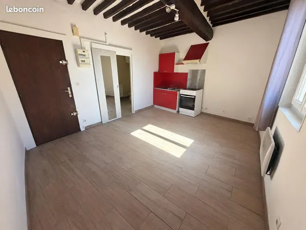 Studio 1 pièce 23 m²
