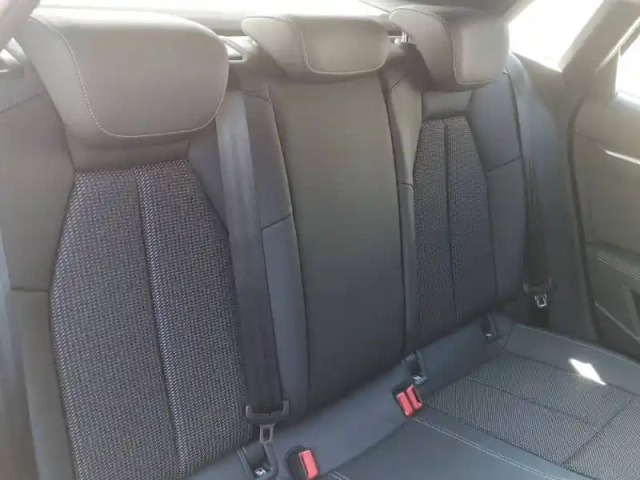 Audi A3 allstreet 40 tfsi e hybride rechargeable 204 s tronic 6 — photo 60