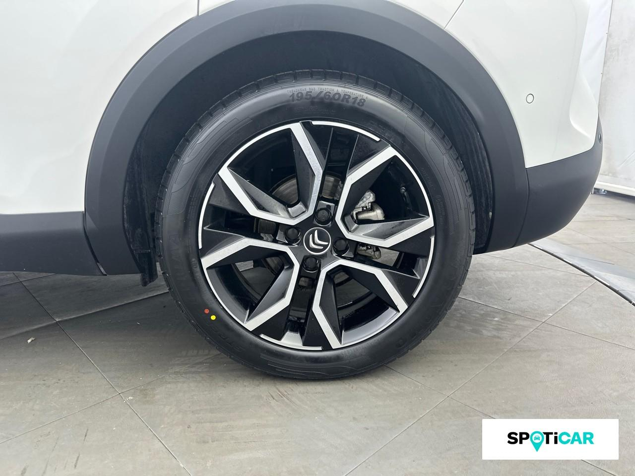 Citroën C4 e-c4 136 ch (100 kw) automatique shine — photo 11