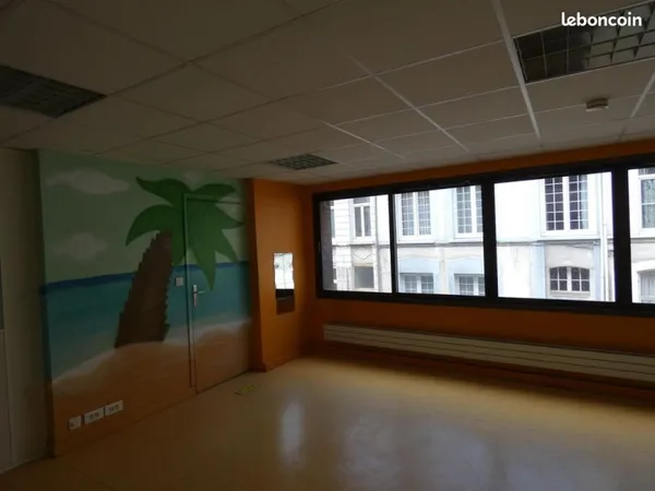 Bureaux 715 m² Dunkerque
