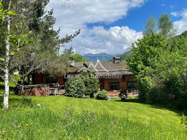 Chalet 3 pièces 128 m²