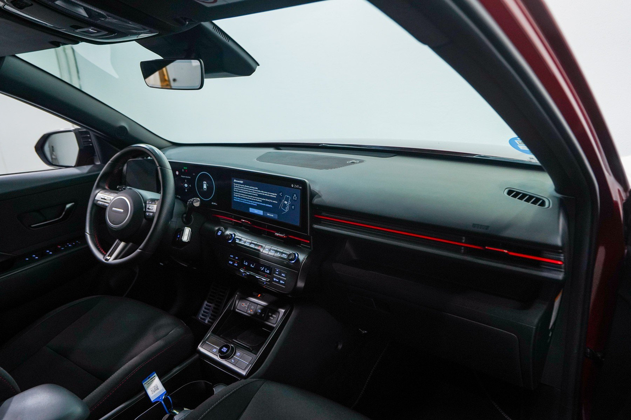 Hyundai Kona — photo 31