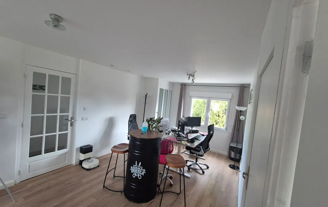 Photo 2