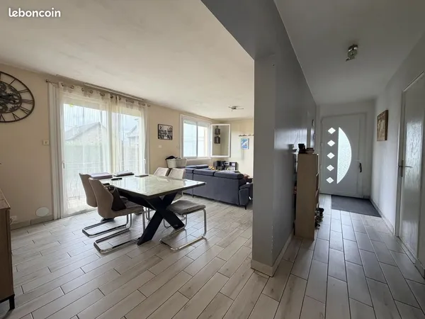Maison 5 pièces 93 m²