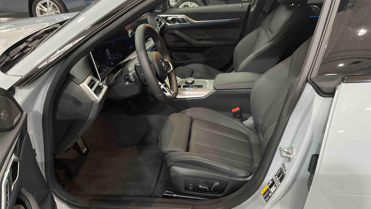 BMW i4 eDrive40 340 ch BVA — photo 11