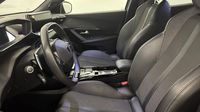 Peugeot 2008 1.2 PureTech 130ch S&S GT EAT8 — photo 12