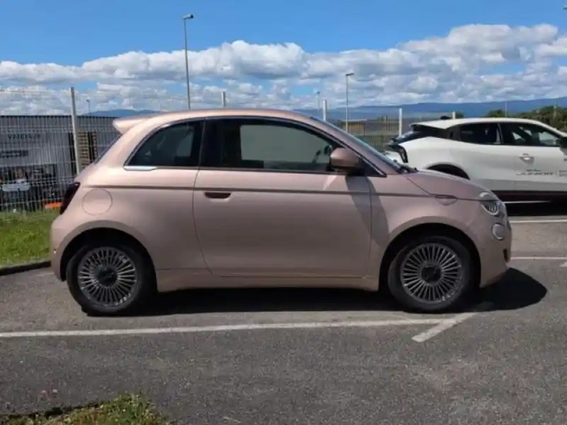 Fiat 500 e 118ch pack confort &amp; style my24 — photo 4