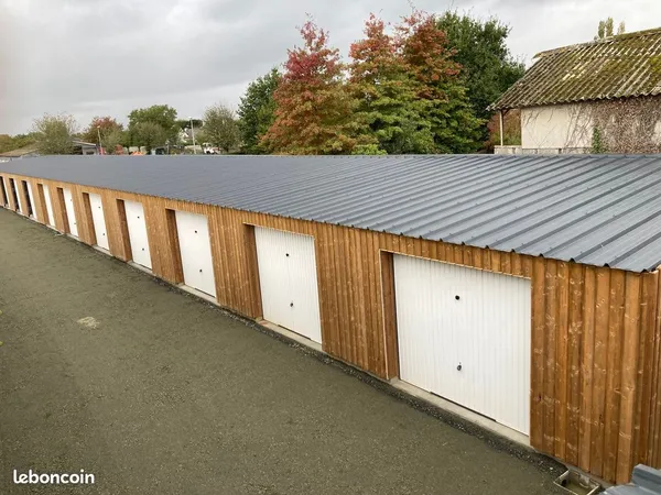 Location Garage / Box / Garde meubles 21 m²