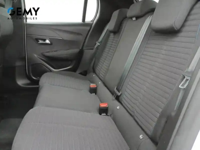 Peugeot 208 puretech 100 s&amp;s bvm6 — photo 10