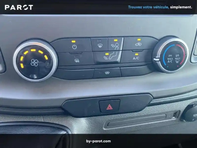 Ford Transit fourgon fg p350 l2h2 2.0 ecoblue 130ch s&amp;s trend business — photo 5