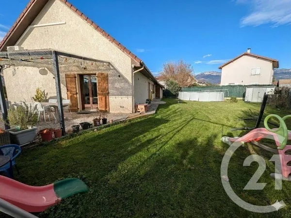 Maison 6 pièces 145 m²