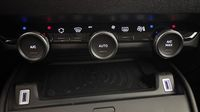 Citroen C4 PureTech 130ch S&S Shine — photo 26